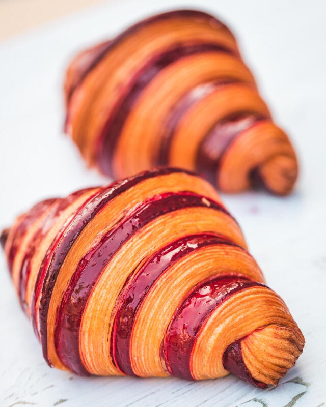 Croissant fourré framboise